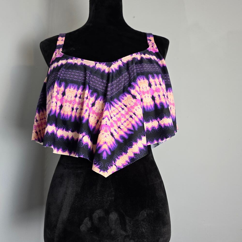 TORRID Tie Dye Geometric Print Flounce Bikini Top Purple Black Coral Size 2 Plus